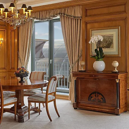 Отель Regent Berlin, An Ihg