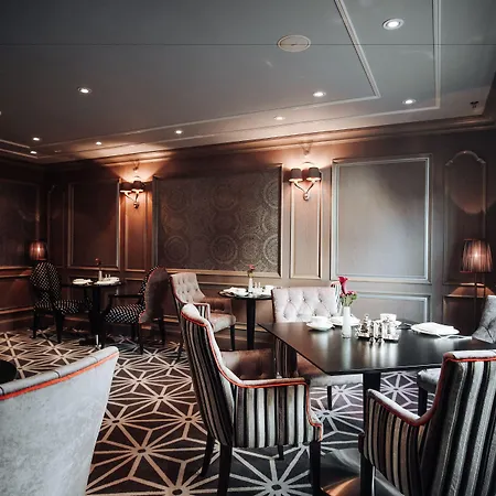 Regent Berlin, An Ihg