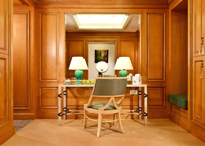 Отель Regent Berlin, An Ihg 5*