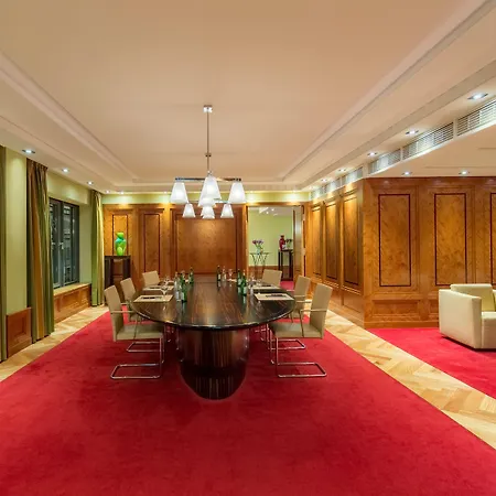 Hotel Regent Berlin, An Ihg