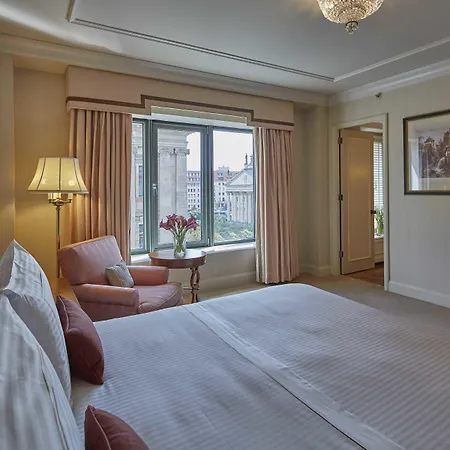 Regent Berlin, An Ihg