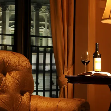 Regent Berlin, An Ihg